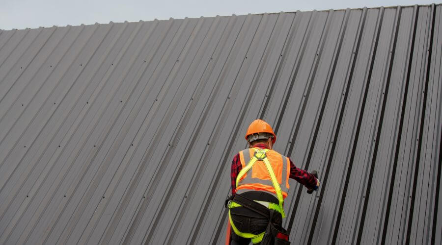 Expert Emergency Roof Repairs services in Oakville, IN
